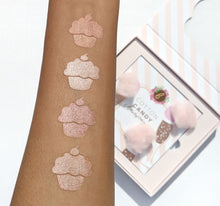 Load image into Gallery viewer, COTTON CANDY CHAMPAGNE BLUSH PALETTE