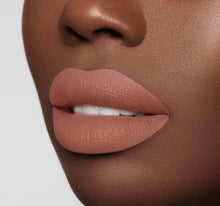 Load image into Gallery viewer, MATTE LIPSTICK - HONEY
