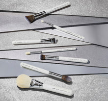 Load image into Gallery viewer, MORPHE X JACLYN HILL THE MASTER COLLECTION

