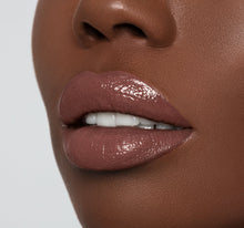 Load image into Gallery viewer, MORPHE X MADDIE ZIEGLER PEACH THAT POPS LIP &amp; CHEEK DUO
